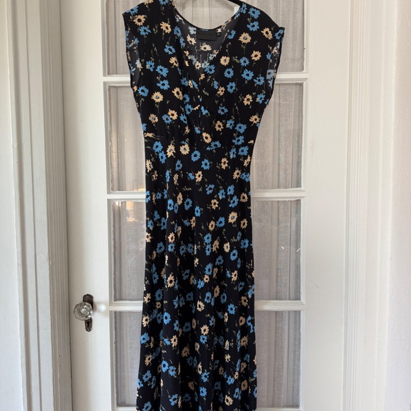 No.6 Teddi Dress, Size 2 (fits like a size 8) - Picture 3 of 7
